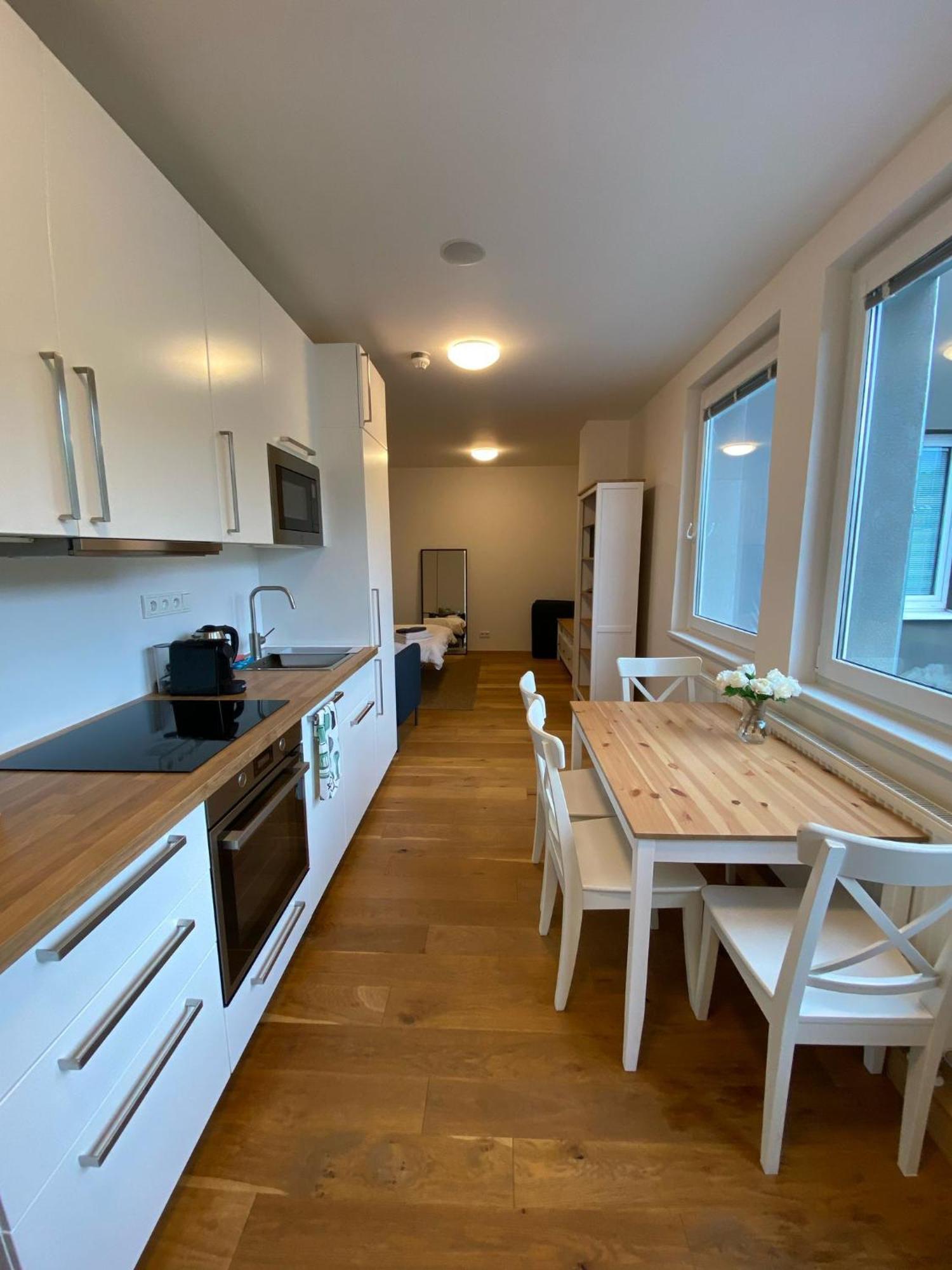 Vila Vinice Прага Экстерьер фото